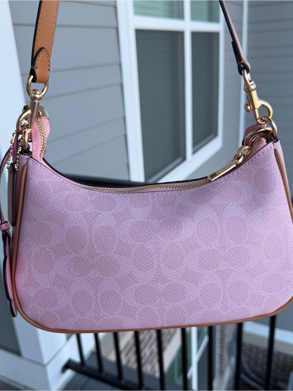 Coach powder Pink Shoulder Bag - Picture 3 of 7
